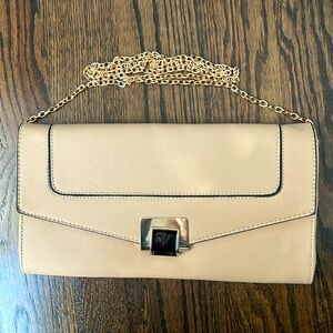 Neutral clutch handbag